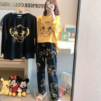 Casual Cotton Lion Cub Printed Night Suit Set For Ladies